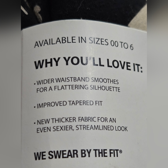 NWT Disney Black  Leggings Sz.2 - Picture 4 of 9